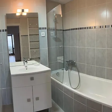 Spacieux Et Confortable Avec Piscine Chamrousse
